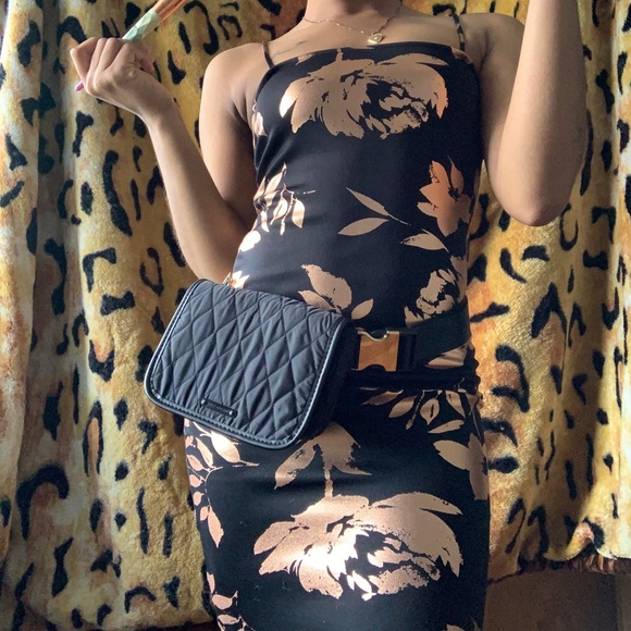 Bodycon party dress with copper detailing. - Picture 2 of 4